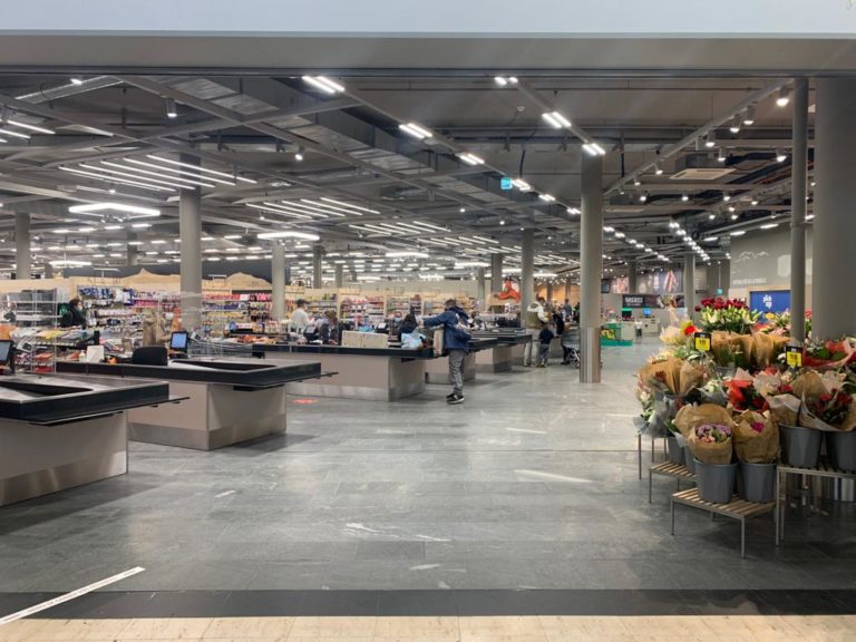 *TERMINÉ* Gagnez votre bon de 200. chez Coop la Praille !  Radio One FM