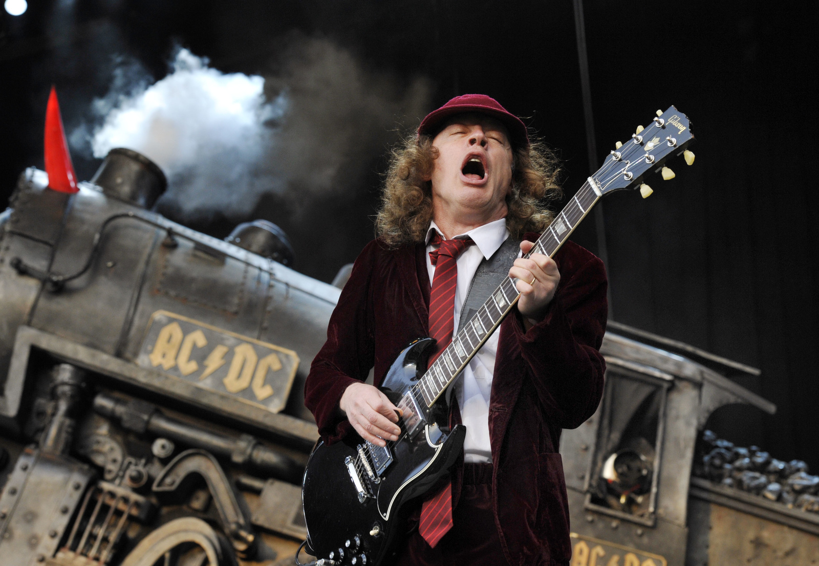 Chirurgiens AC/DC