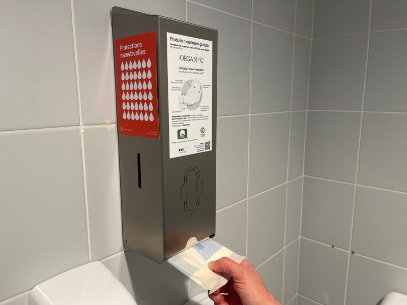 L’Hospice général installe des distributeurs de serviettes hygiéniques
