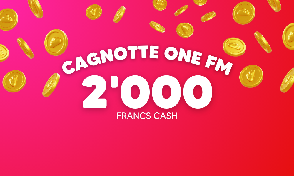 Pièces d'or qui tombent sur fond rose avec le texte Cagnotte One FM 2'000 francs cash.